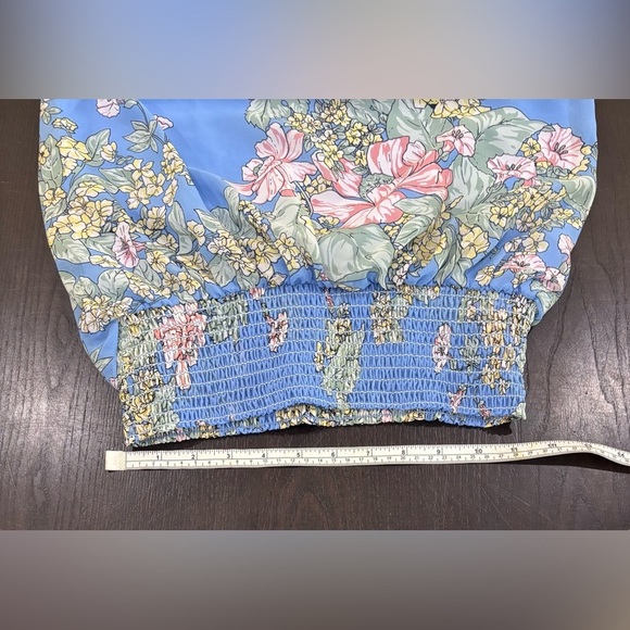 Max Studio Light Blue Floral Handkerchief Blouse Shirt Size Small - Picture 8 of 11